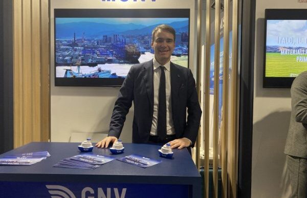Grandi Navi Veloci3A Un Nuovo V