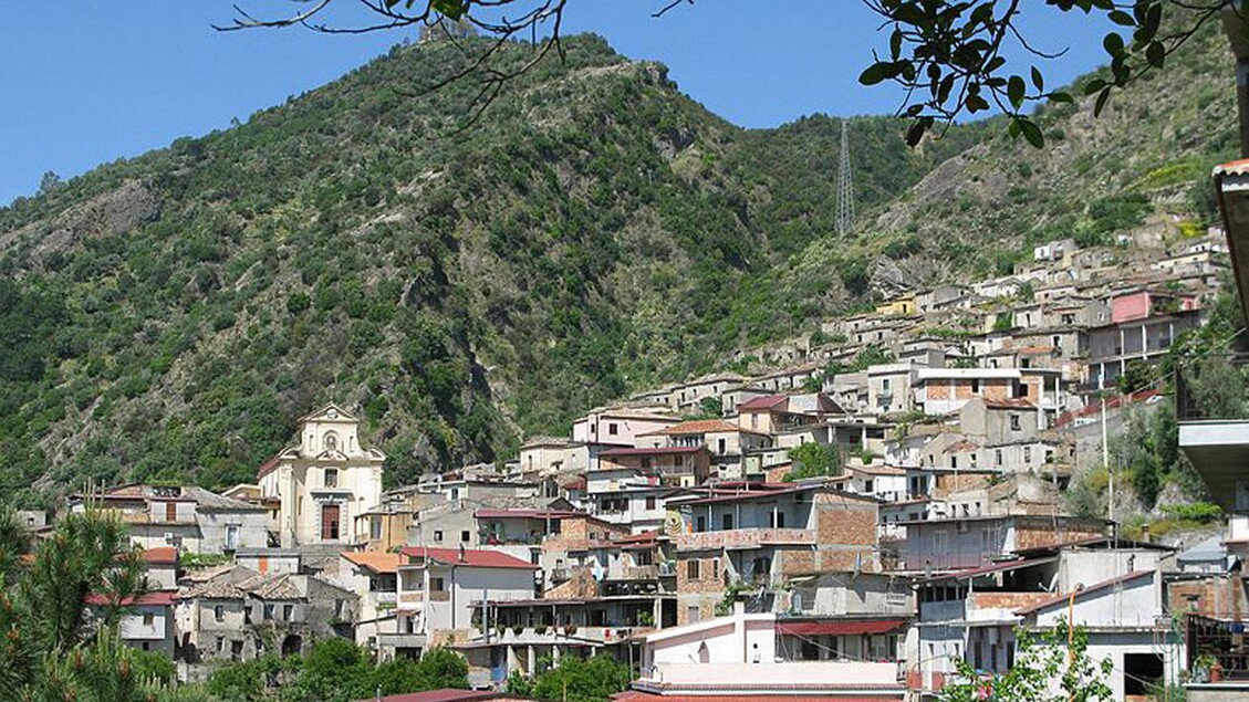 Il Comune Di San Luca Commissa
