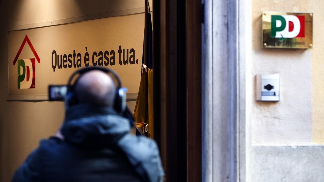 Il Pd Esamina Una Risoluzione
