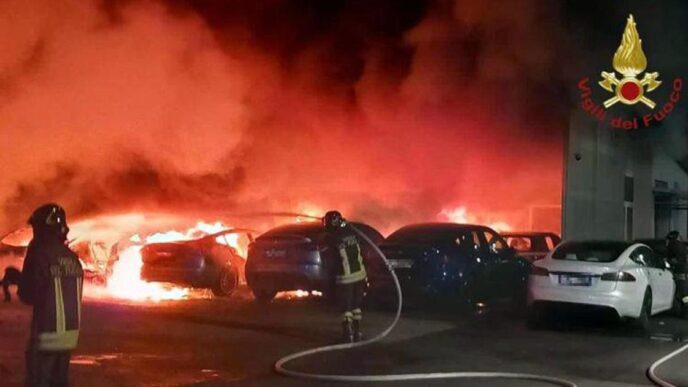 Incendio Distruttivo In Conces