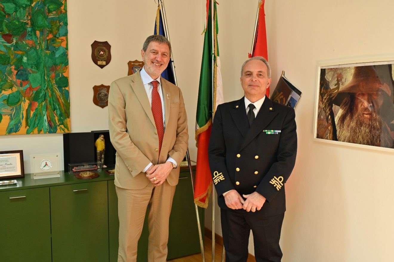 Incontro A Pescara Tra Il Pres