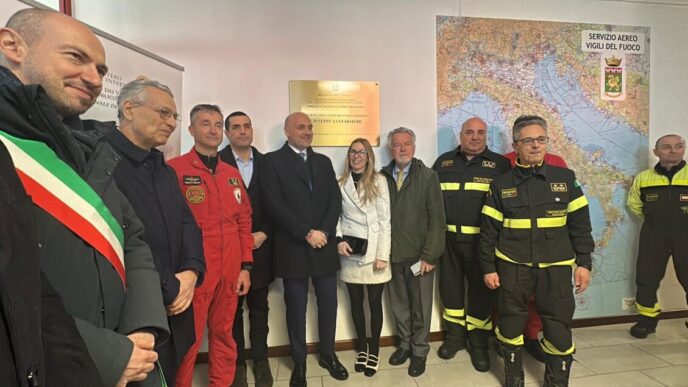 Intitolato Il Reparto Volo Dei