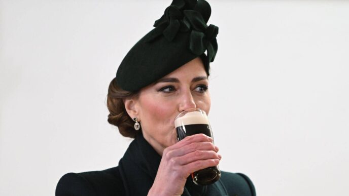 Kate Middleton Partecipa Alla