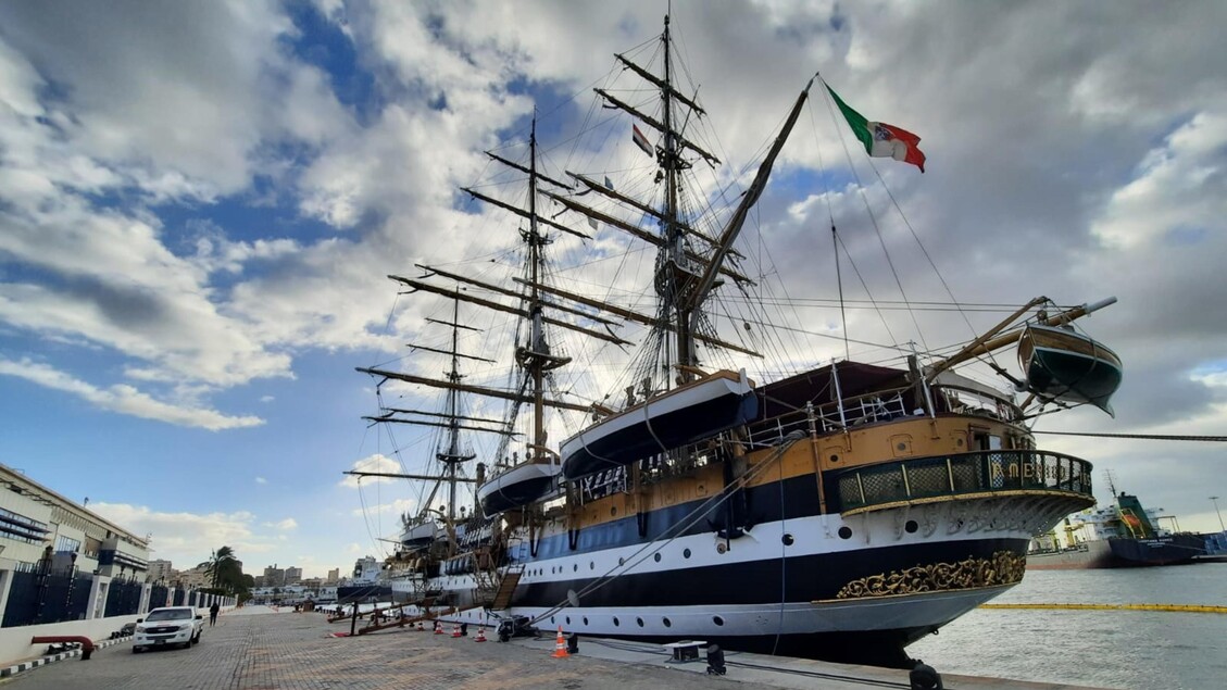L27Amerigo Vespucci Arriva A Ve