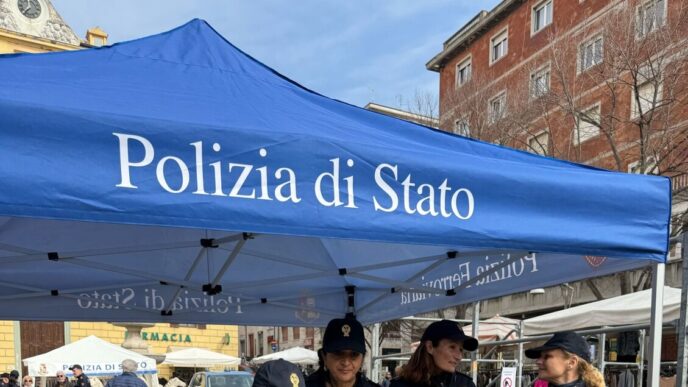 La Polizia Di Stato Celebra La