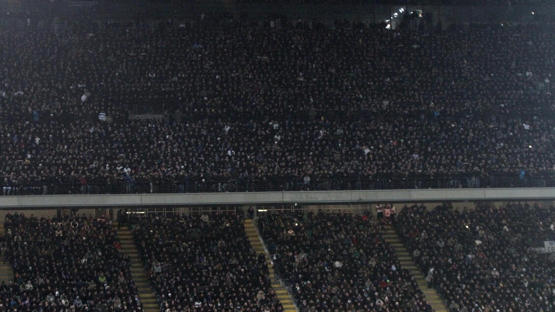 La Curva Dell27Inter Annuncia U
