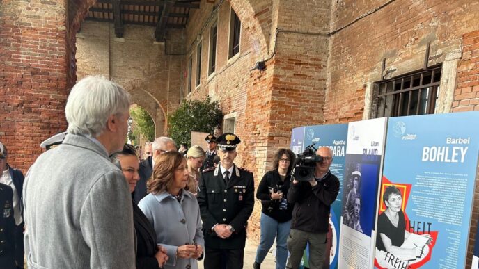 La Mostra 27Donne D27Europa27 Cel