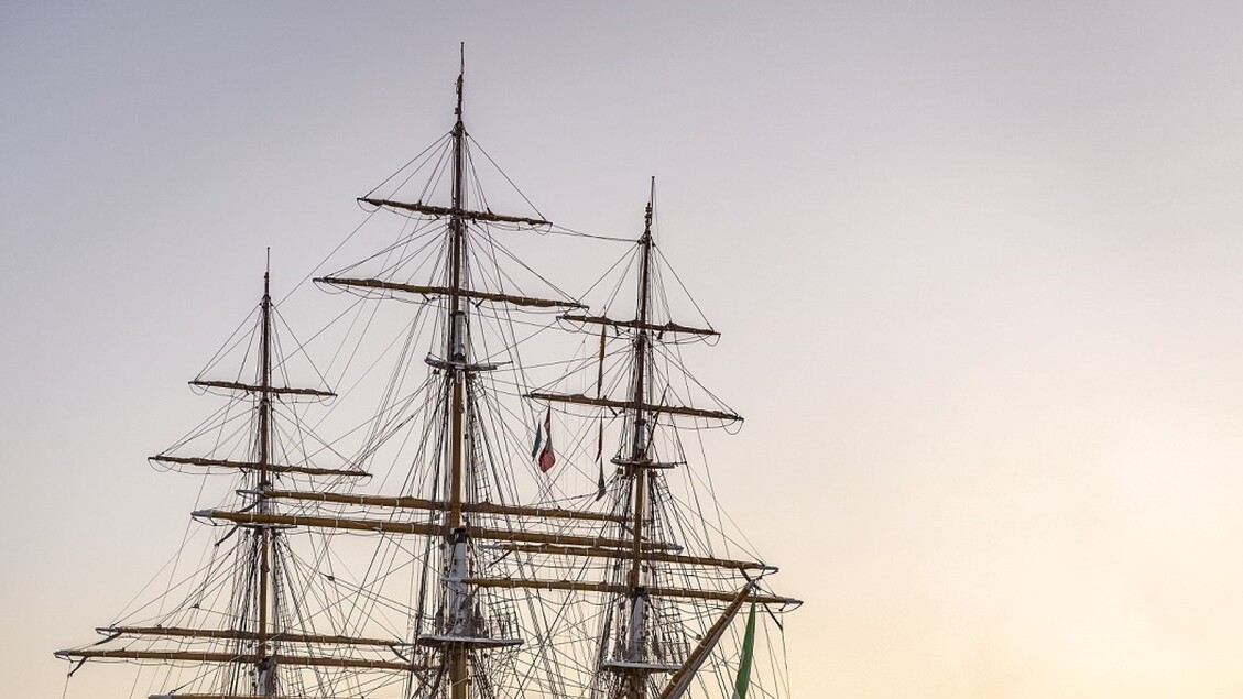 La Nave Scuola Vespucci In Vis