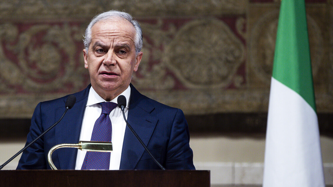 La Posizione Del Governo Itali