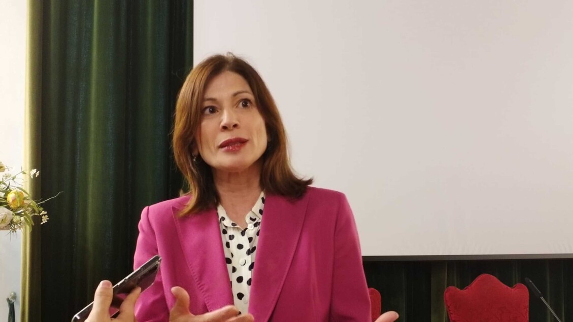 La Presenza Femminile Nei Nego