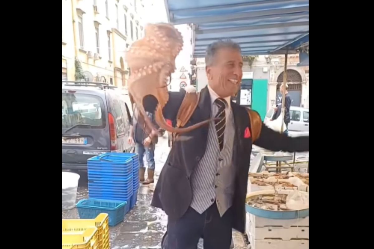 La Spettacolarizzazione Della