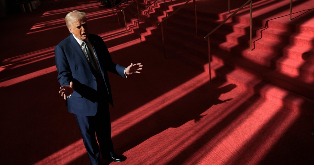 La Visione Critica Di Trump Su
