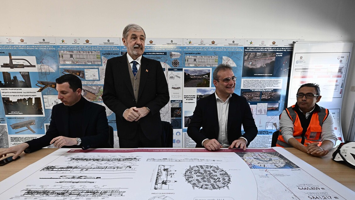 Marco Bucci Commenta Le28099Acquist