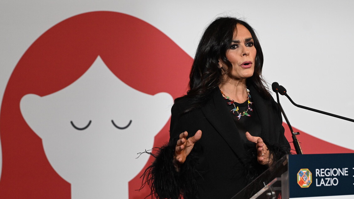 Maria Grazia Cucinotta3A Madrin