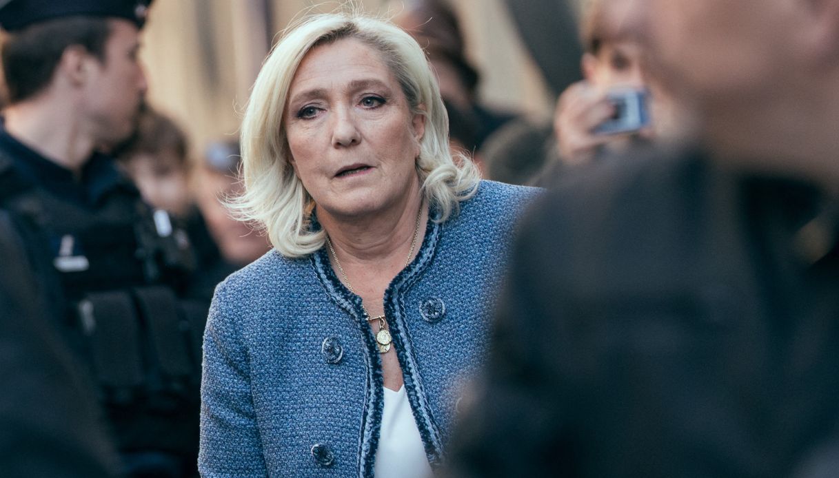 Marine Le Pen Condannata3A Accu