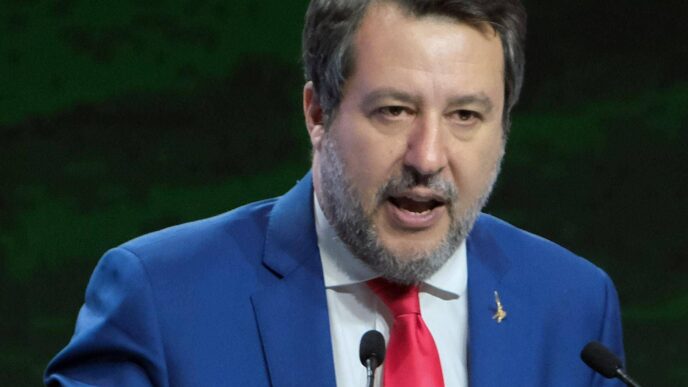 Matteo Salvini3A 22850 Miliardi