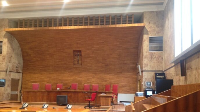 Mega Truffa Alle Assicurazioni