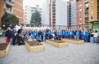 Milano Celebra Il Ventesimo An