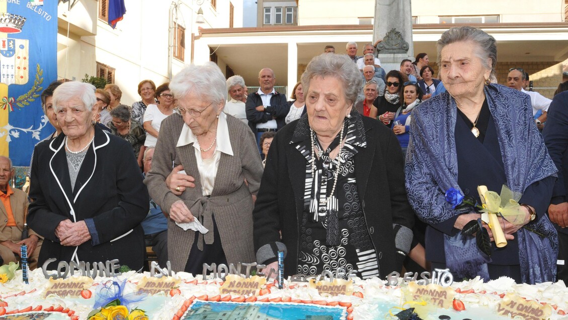 Milano Conta 751 Centenari3A Un
