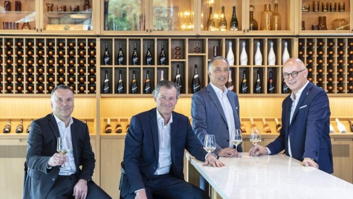 Mionetto Presenta Novitc3A0 Impor