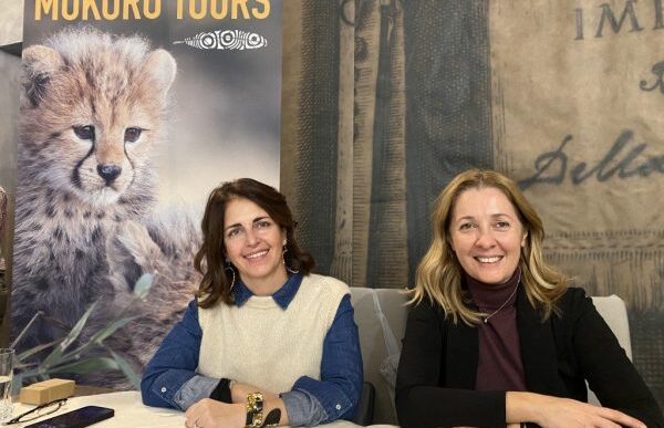 Mokoro Tours Espande I Legami