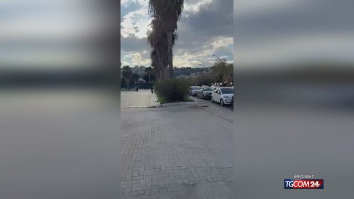 Napoli2C Sparatoria Sul Lungoma