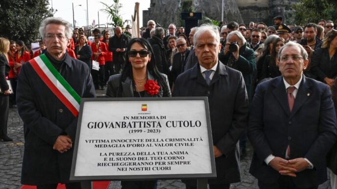 Napoli Commemora Giovanbattist
