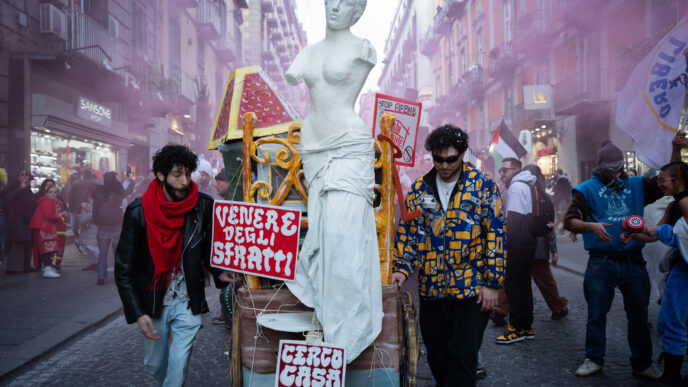 Napoli E Il Turismo Sfrenato3A