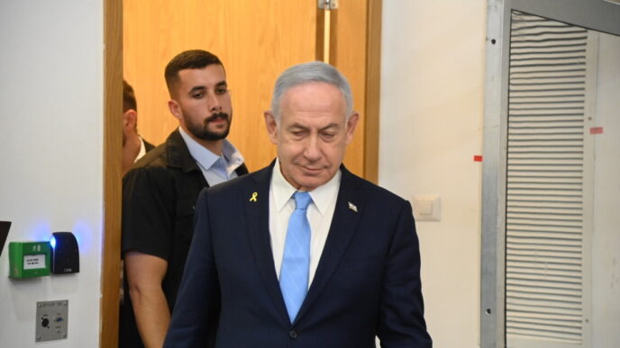Netanyahu3A Pressione Crescente
