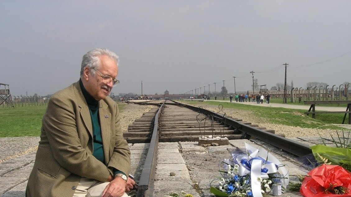 Oleg Mandic487 Premiato Come Migl