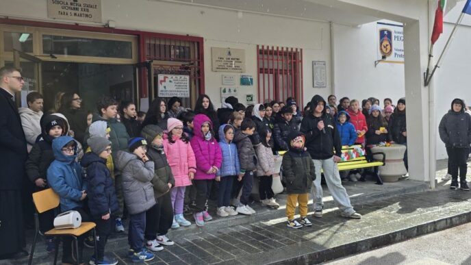 Panchina Gialla Contro Il Bull