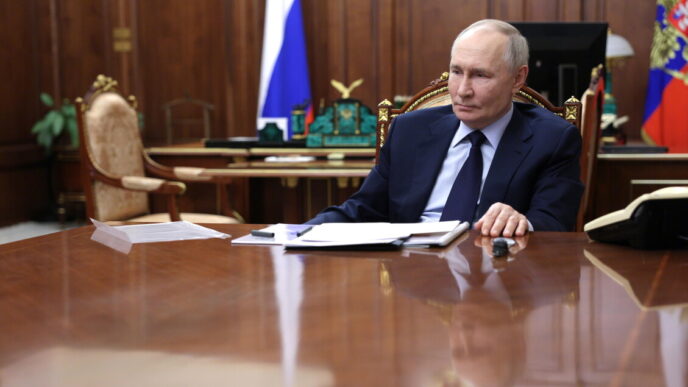 Putin Accoglie L27Invito Di Tru