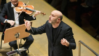 Riccardo Frizza Dirige La Sinf