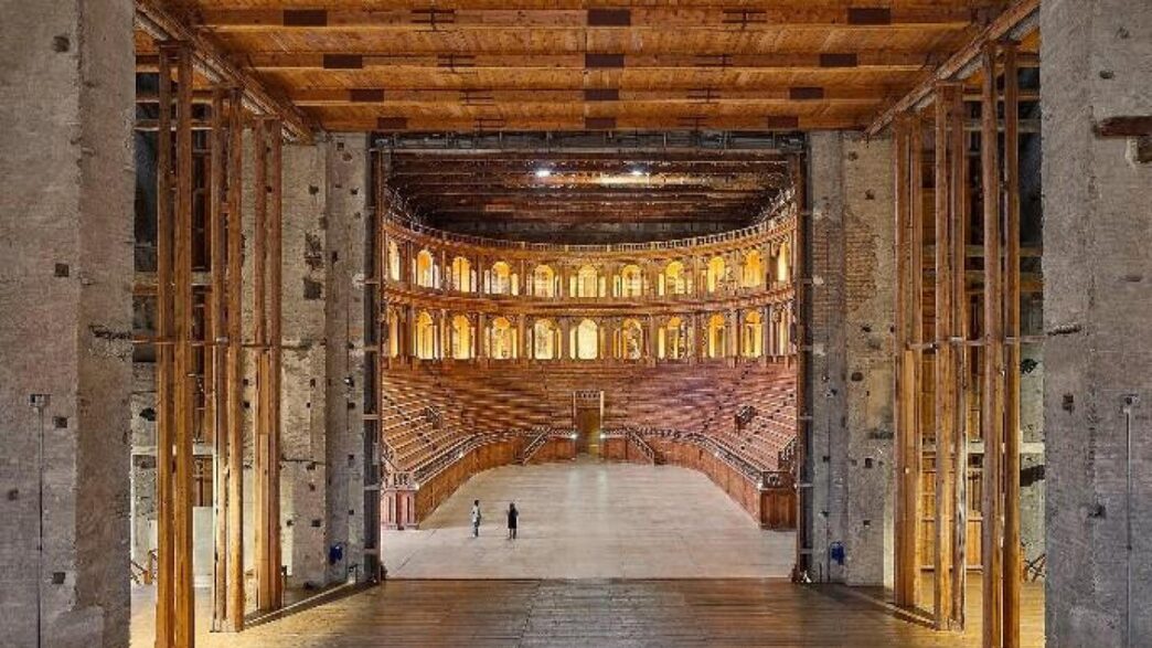 Rievocazione Storica Al Teatro