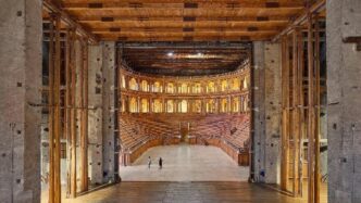 Rievocazione Storica Al Teatro