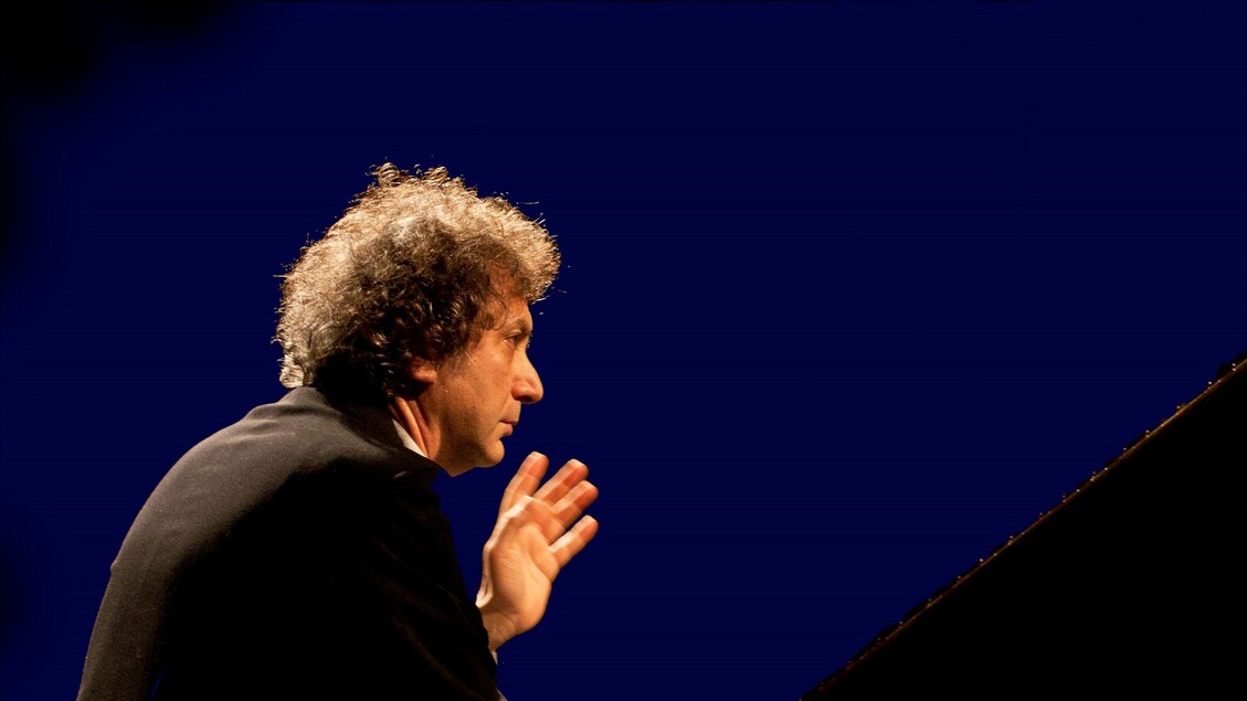 Roberto Cacciapaglia In Concer