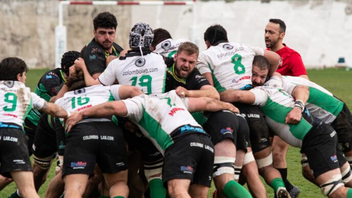 Rugby Le28099Aquila3A Un Match Comba