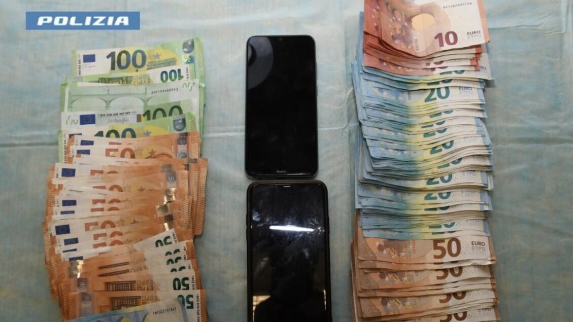 Sequestro Di Cocaina E Contant