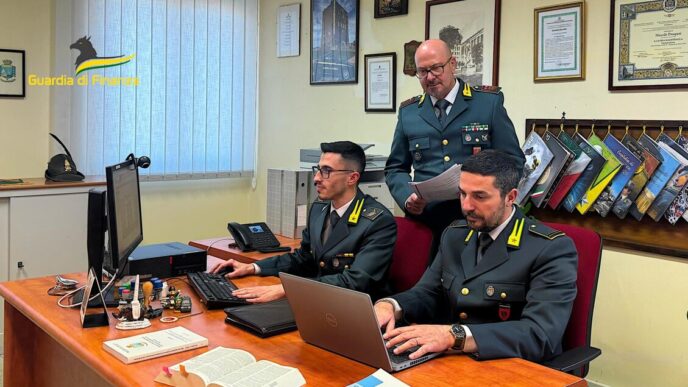 Sequestro Di Beni Per 22C3 Mili