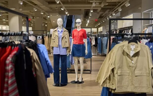 Settore Moda In Difficoltc3A03A Pe