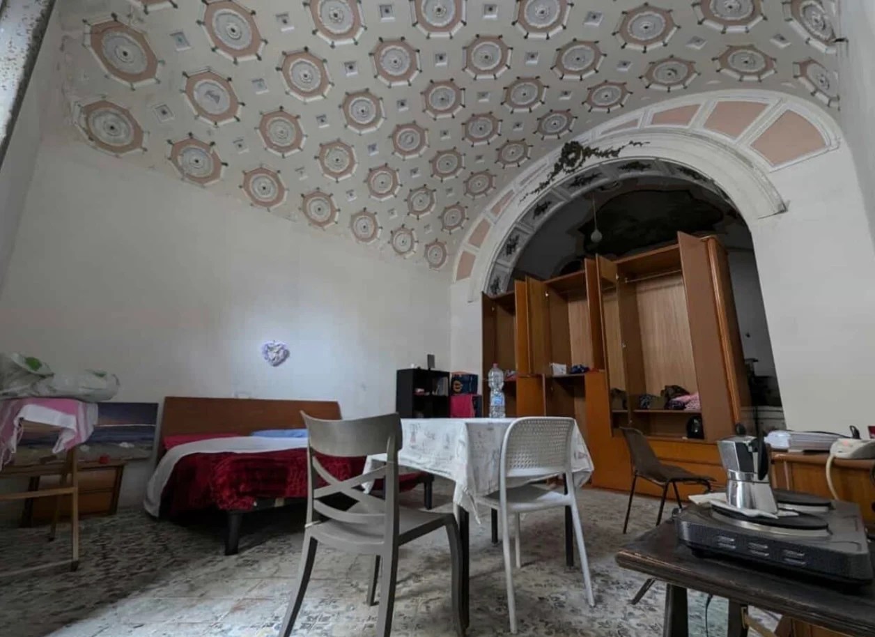 Sgombero Di Una Cappella Stori