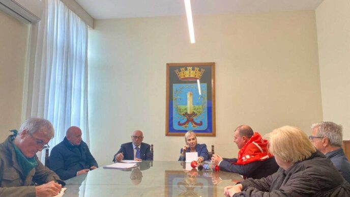 Sindaco Celentano Incontra I S