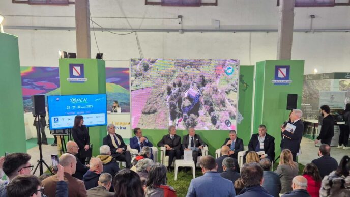 Successo Del Salone Open Outdo