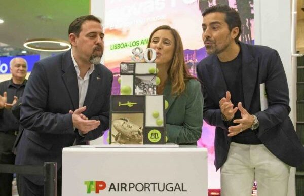 Tap Air Portugal Celebra 80 An