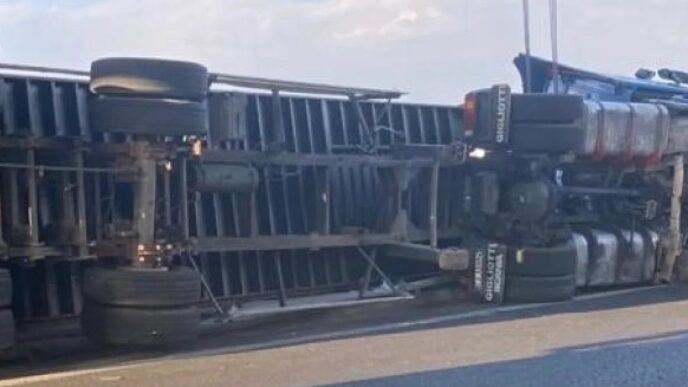 Traffico Paralizzato Sulla Tan
