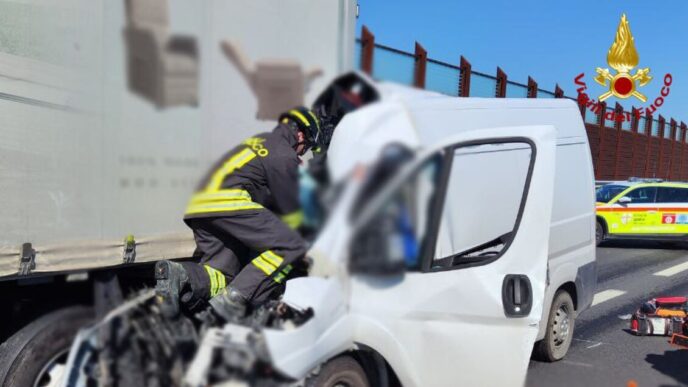 Tragico Incidente Stradale Sul 1