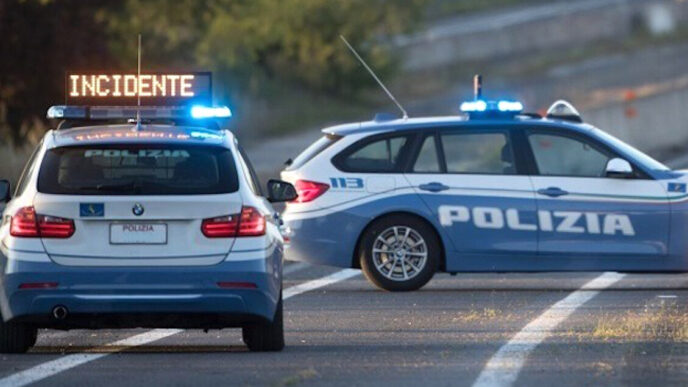 Tragico Incidente Sulla A16 Na
