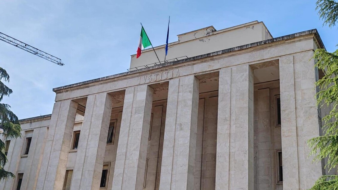 Tre Anni E Otto Mesi Di Carcer
