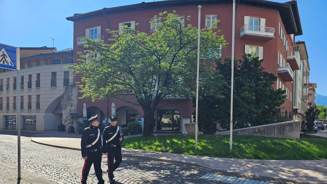 Trento3A Accoltellamento E Arre