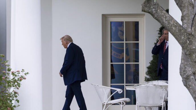 Trump Annuncia Colloquio Immin